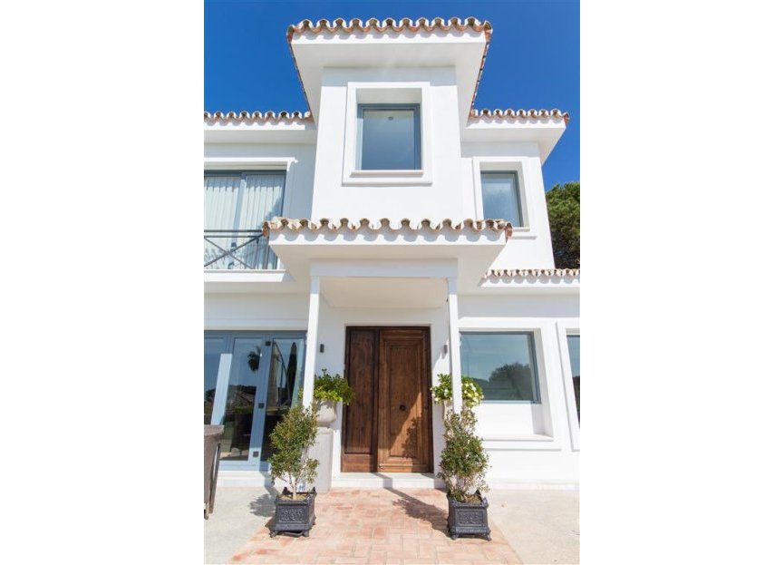 Resale - House - Detached Villa - Marbella - Hacienda Las Chapas