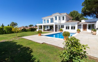 Resale - House - Detached Villa - Marbella - Hacienda Las Chapas