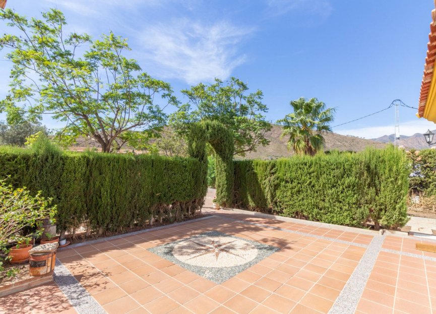 Resale - House - Finca - Cortijo - Mijas