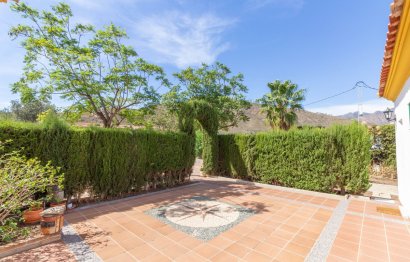 Resale - House - Finca - Cortijo - Mijas