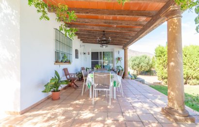 Resale - House - Finca - Cortijo - Mijas