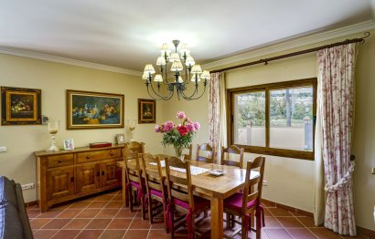 Reventa - House - Detached Villa - Benahavís - Benahavís Centro