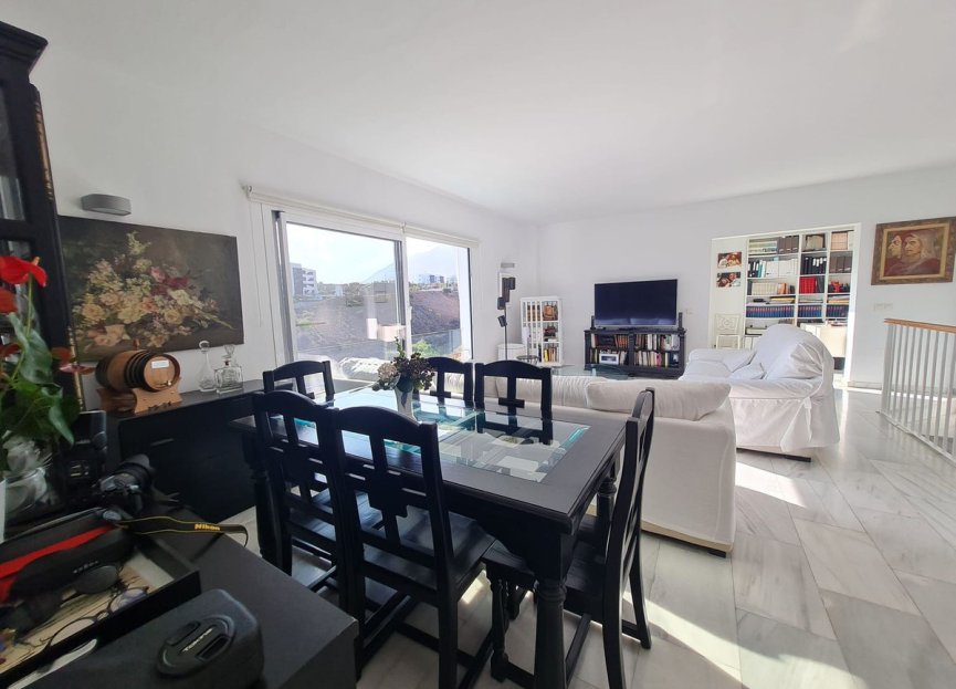 Resale - House - Semi-Detached House - Fuengirola - Fuengirola Centro