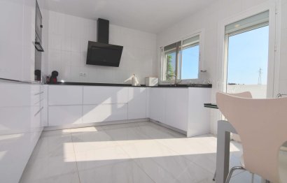 Resale - House - Semi-Detached House - Fuengirola - Fuengirola Centro