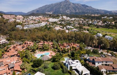 Resale - Apartment - Penthouse Duplex - Marbella - Nueva Andalucia