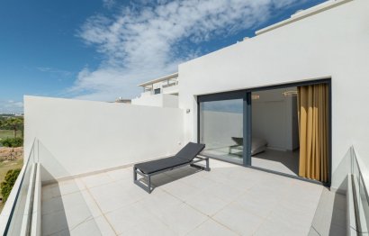 Resale - House - Townhouse - Casares - Casares Centro