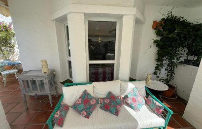 Resale - Apartment - Middle Floor Apartment - Marbella