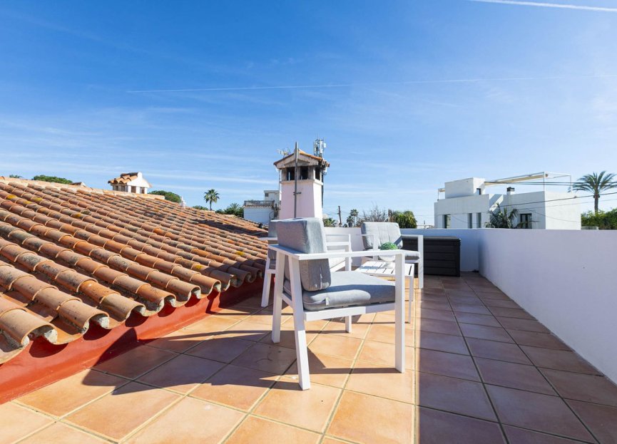 Resale - House - Detached Villa - Marbella - Costabella