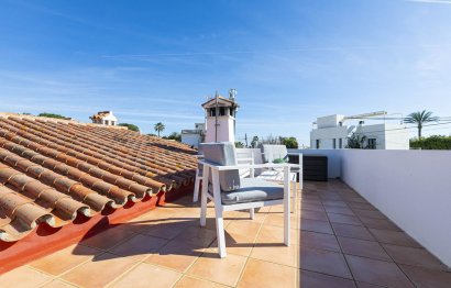 Resale - House - Detached Villa - Marbella - Costabella