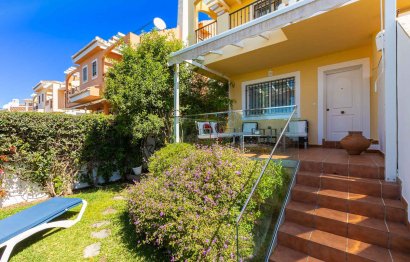 Reventa - House - Semi-Detached House - Marbella - Costabella