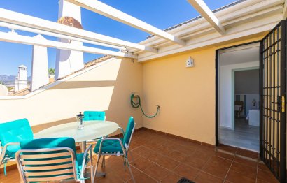 Resale - House - Semi-Detached House - Marbella - Costabella