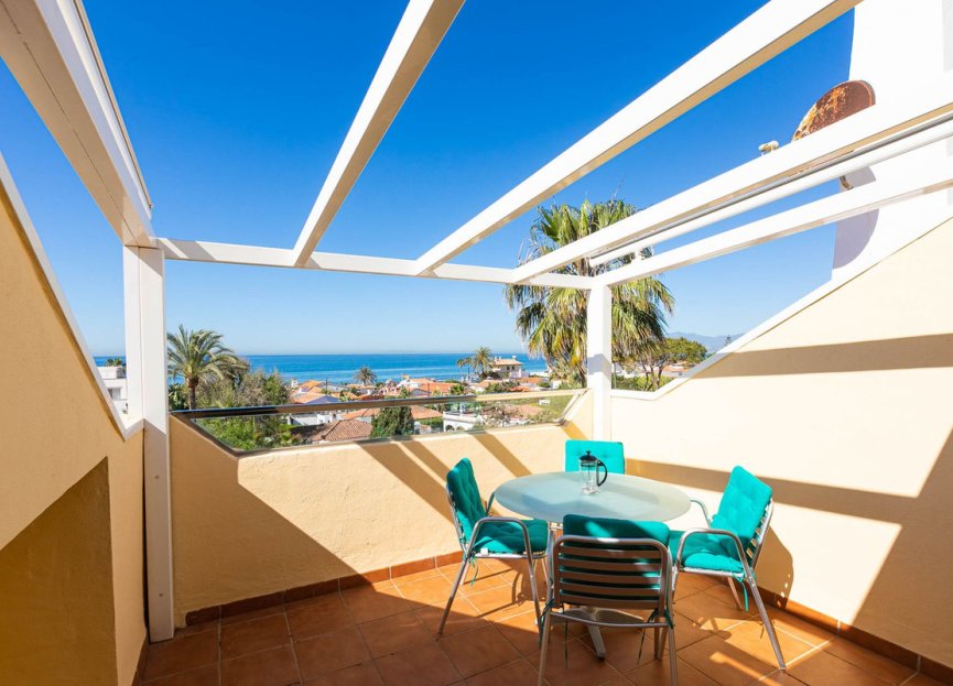 Reventa - House - Semi-Detached House - Marbella - Costabella