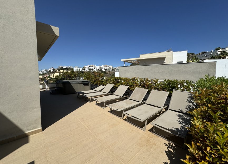 Reventa - Apartment - Penthouse - Benahavís - Benahavís Centro