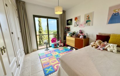 Resale - Apartment - Middle Floor Apartment - Estepona - Estepona Centro