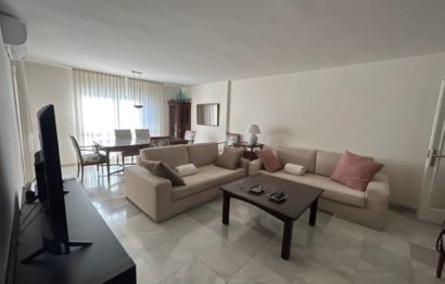 Resale - Apartment - Middle Floor Apartment - Marbella - Marbella Centro