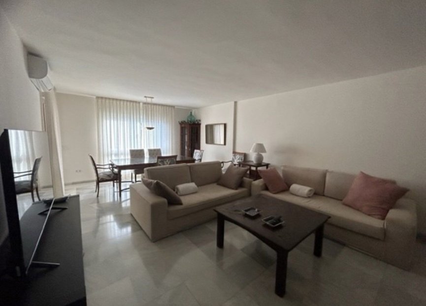 Resale - Apartment - Middle Floor Apartment - Marbella - Marbella Centro