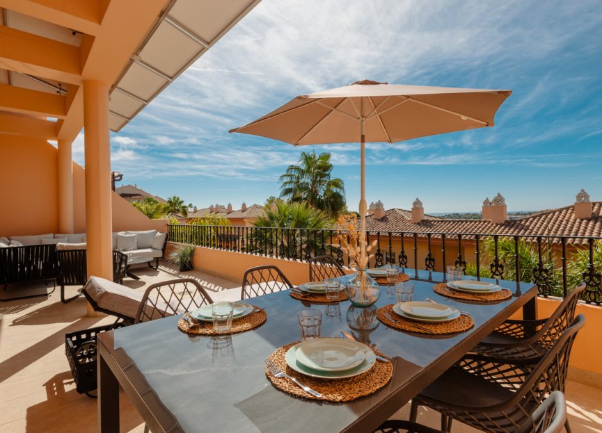 Resale - Apartment - Penthouse - Marbella - Nueva Andalucia