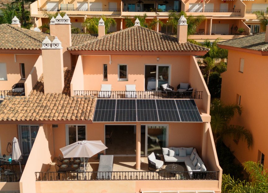 Resale - Apartment - Penthouse - Marbella - Nueva Andalucia