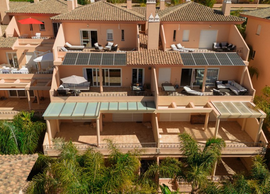 Resale - Apartment - Penthouse - Marbella - Nueva Andalucia