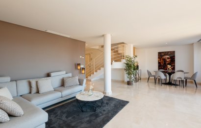 Resale - Apartment - Penthouse - Marbella - Nueva Andalucia