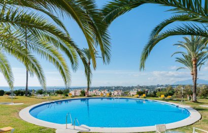 Resale - Apartment - Middle Floor Apartment - Marbella - The Golden Mile