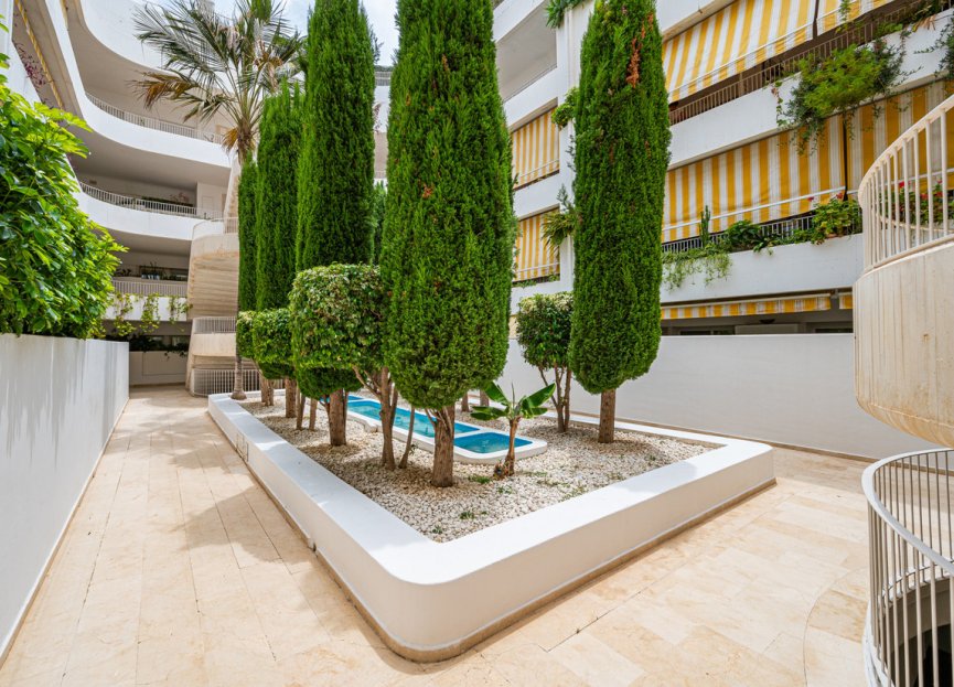 Resale - Apartment - Middle Floor Apartment - Marbella - The Golden Mile