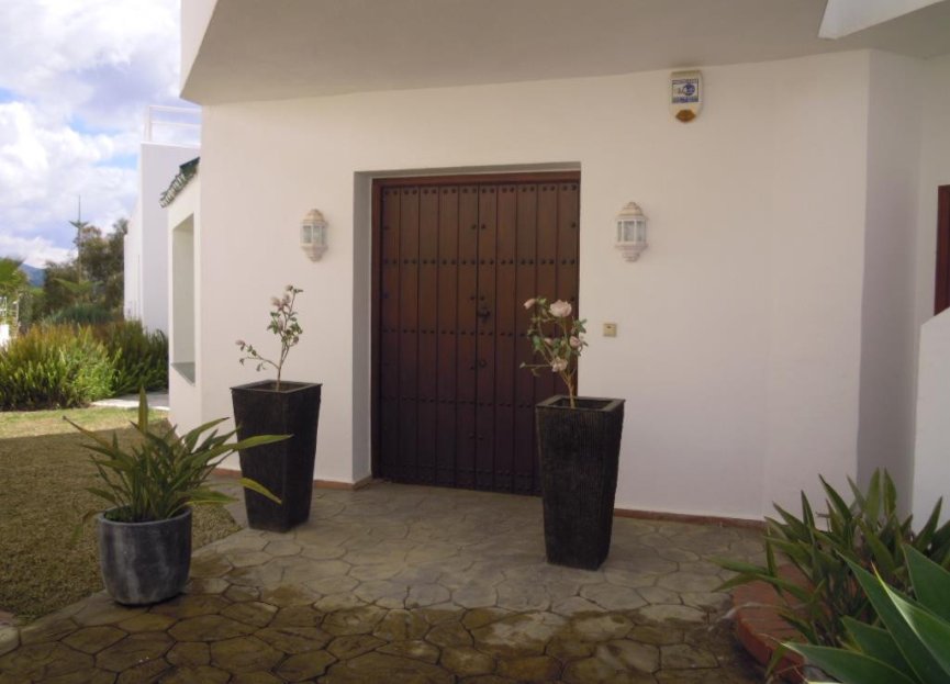 Resale - House - Detached Villa - Benahavís - La Quinta