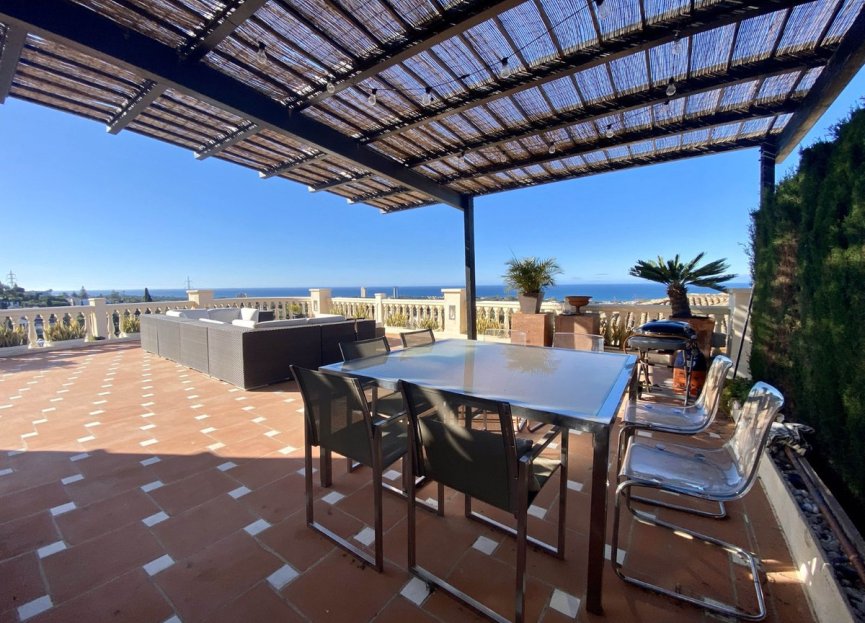 Resale - House - Townhouse - Marbella - Elviria