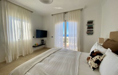 Resale - House - Townhouse - Marbella - Elviria