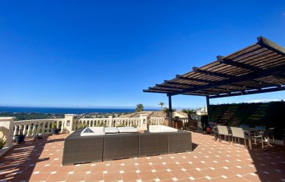 Resale - House - Townhouse - Marbella - Elviria