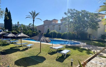 Resale - House - Townhouse - Marbella - Elviria