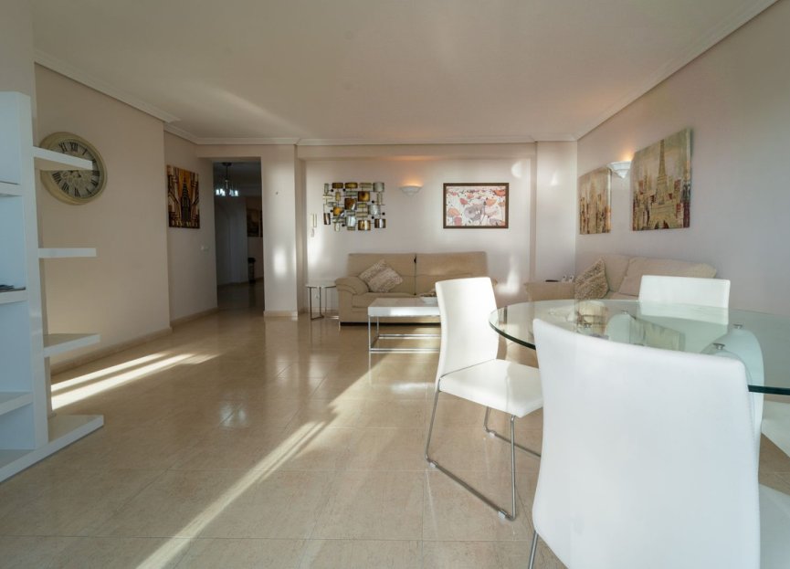 Resale - Apartment - Middle Floor Apartment - Fuengirola - Fuengirola Centro