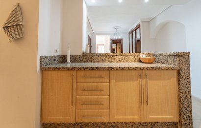 Resale - Apartment - Middle Floor Apartment - Fuengirola - Fuengirola Centro