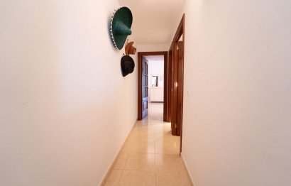 Resale - Apartment - Middle Floor Apartment - Fuengirola - Fuengirola Centro