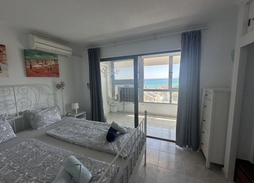 Resale - Apartment - Middle Floor Apartment - Benalmádena - Benalmadena Centro