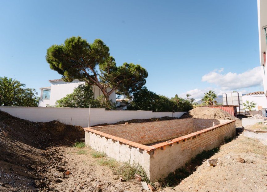 Resale - House - Detached Villa - Marbella - Las Chapas