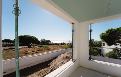 Resale - House - Detached Villa - Marbella - Las Chapas