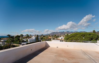 Reventa - House - Detached Villa - Marbella - Las Chapas