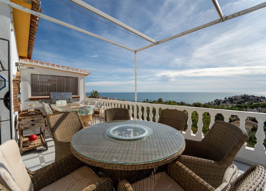 Resale - House - Detached Villa - Benalmádena - Benalmadena Costa