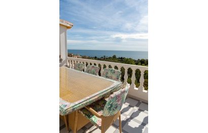 Resale - House - Detached Villa - Benalmádena - Benalmadena Costa