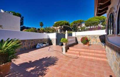 Resale - House - Detached Villa - Mijas - Torrenueva