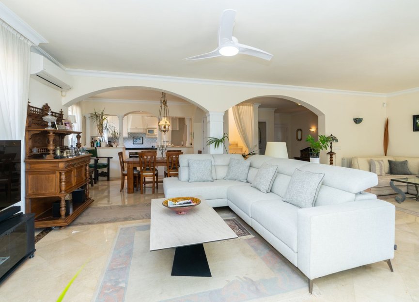 Resale - House - Detached Villa - Mijas - Torrenueva