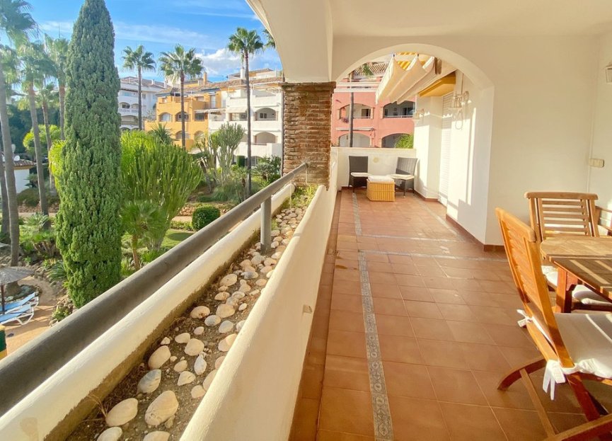 Resale - Apartment - Middle Floor Apartment - Marbella