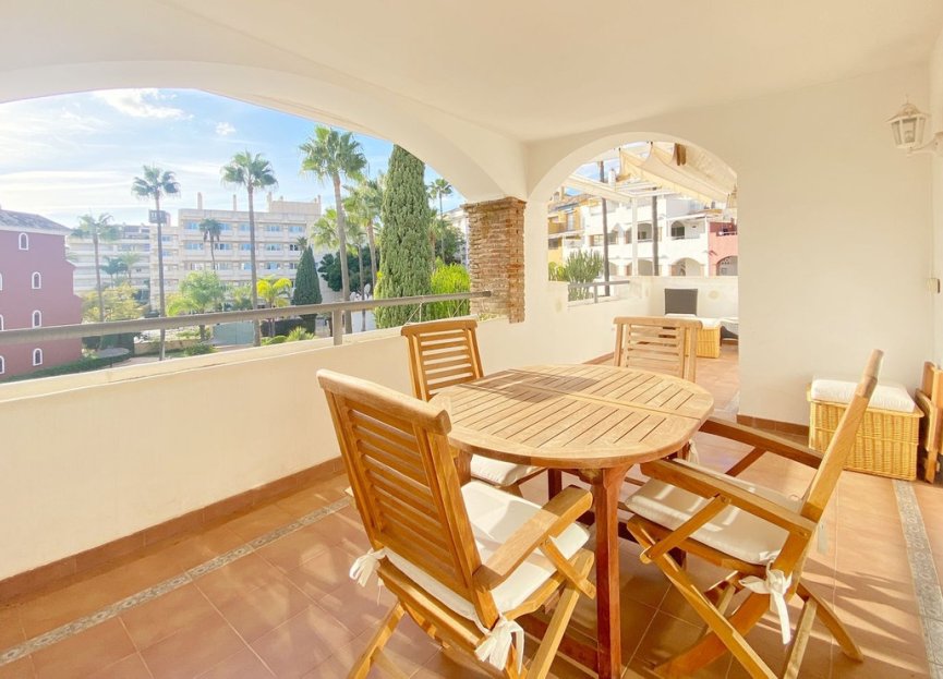 Resale - Apartment - Middle Floor Apartment - Marbella