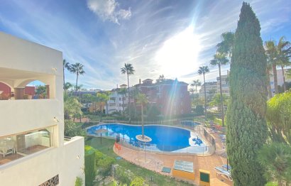 Resale - Apartment - Middle Floor Apartment - Marbella