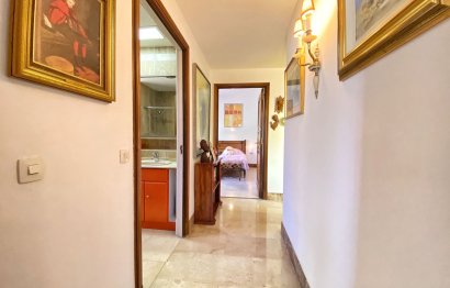 Resale - House - Detached Villa - Marbella - Marbella Centro