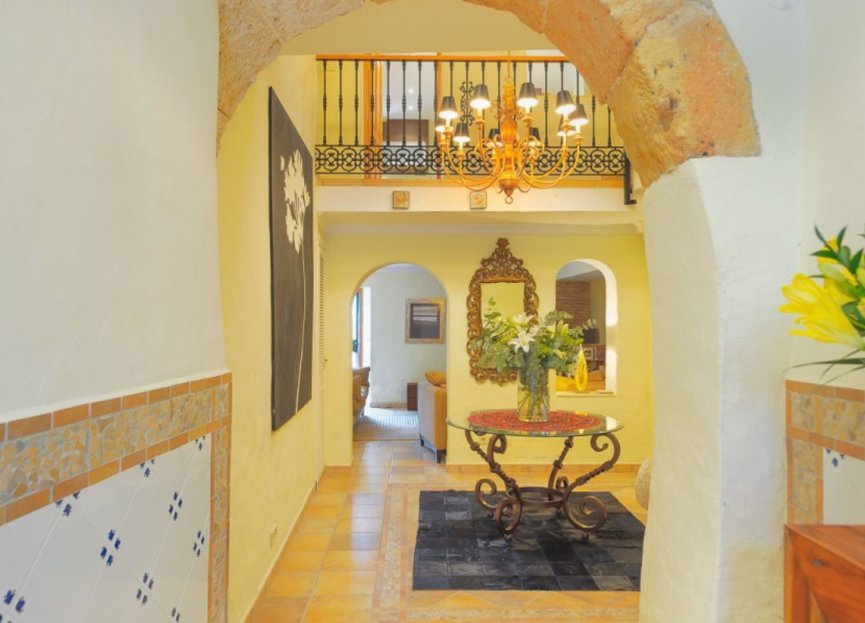 Resale - House - Townhouse - Marbella - Marbella Centro