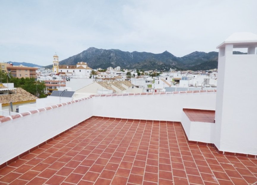 Resale - House - Townhouse - Marbella