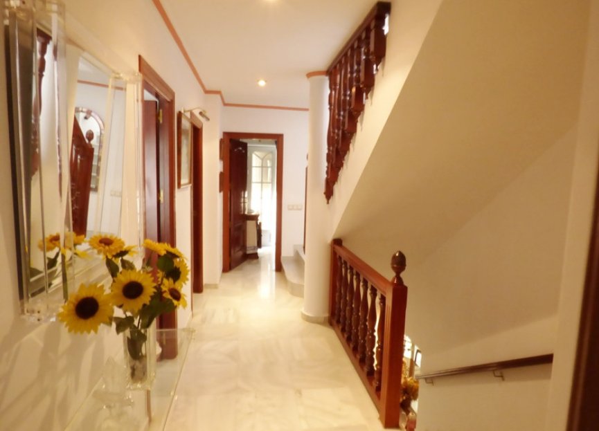 Resale - House - Townhouse - Marbella