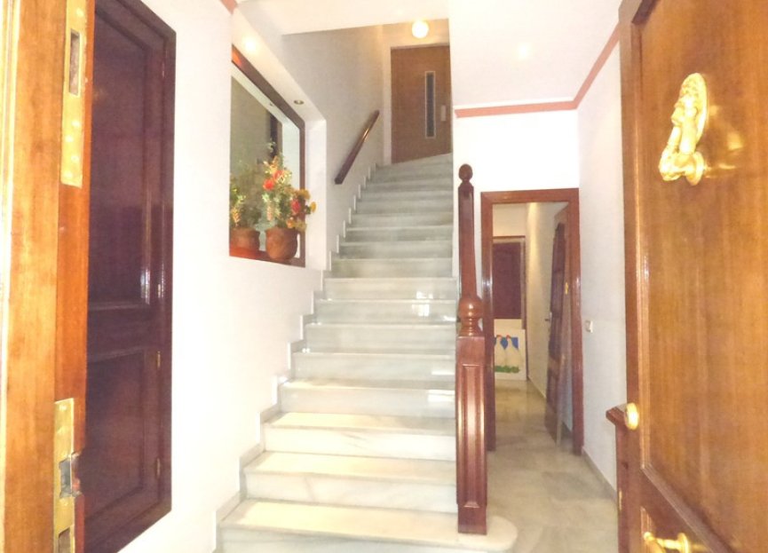 Resale - House - Townhouse - Marbella